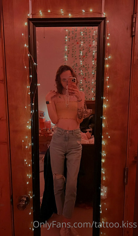 tattoo kiss pornstar pretty photos