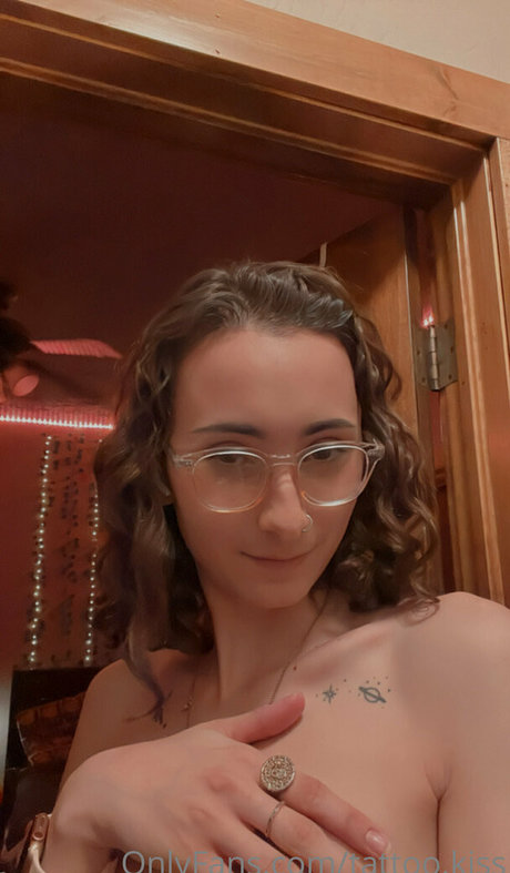 tattoo kiss nudes pornstar gallery