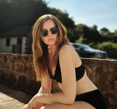 Suzy Lu pornstar exclusive photos