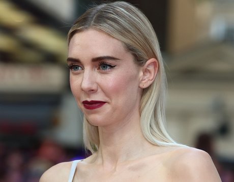 Vanessa Kirby pretty actress galleries