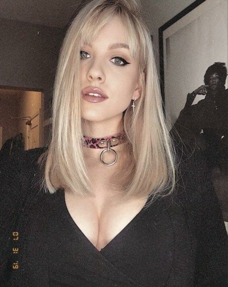 nude asian onlyfans naked picture