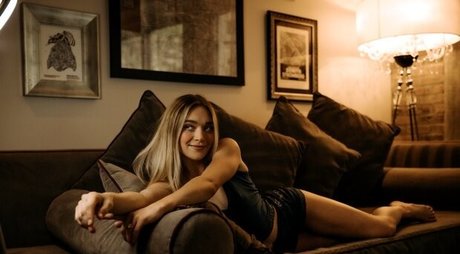 Natalie Decker exclusive pornstar archive