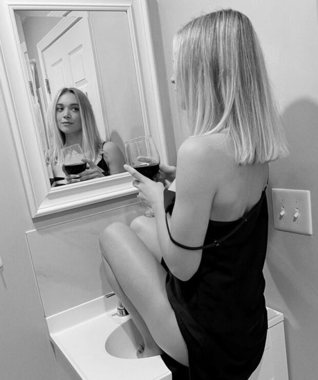 japanese teen onlyfans free xxx pic