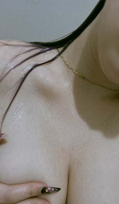 Bruxinnha porn model photo