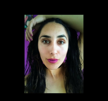 ladyjuicybrunette erotic actress pics