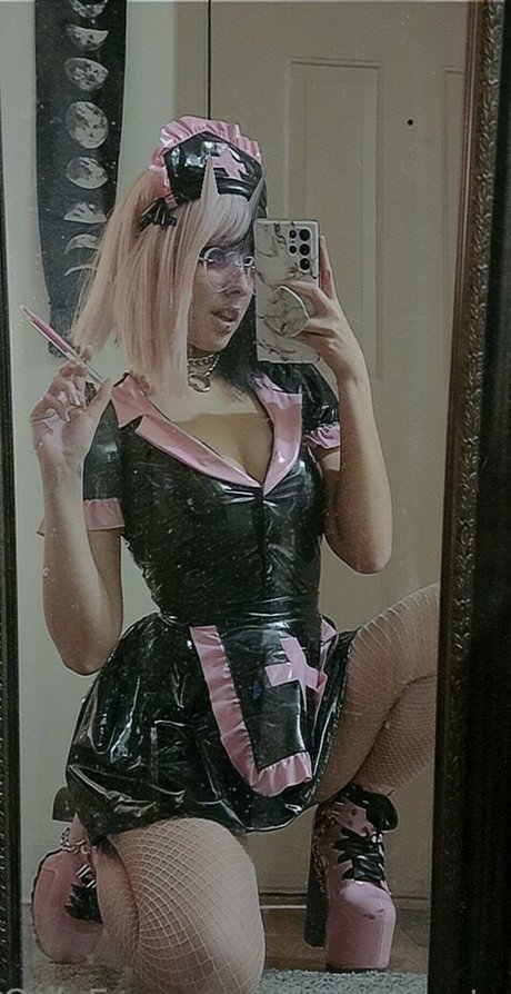 theinternetpet star sexy galleries