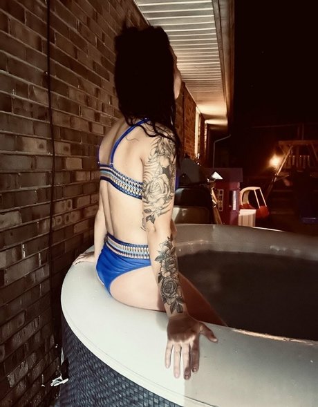 asian top onlyfans pretty gallery