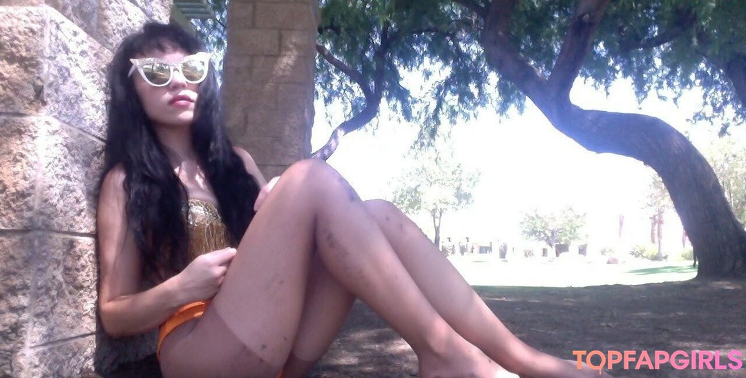 off grid onlyfans free naked galleries