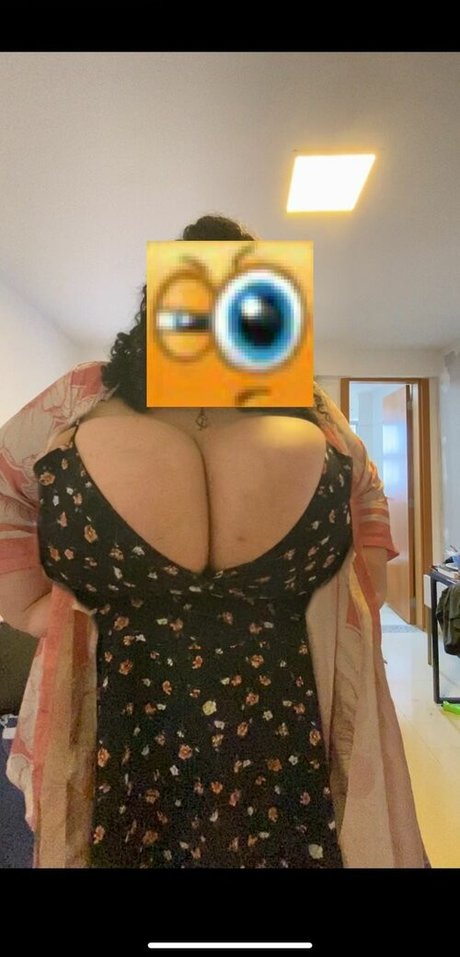 Thalia Brandao naked star galleries