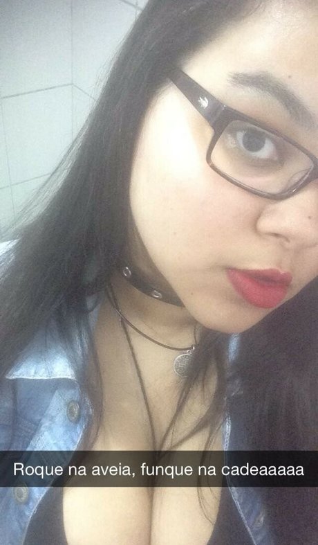 Thalia Brandao xxx actress photos