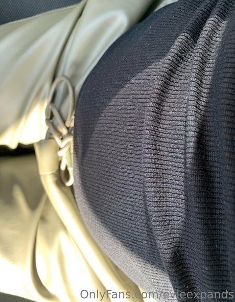 evieexpands pornstar nudes image