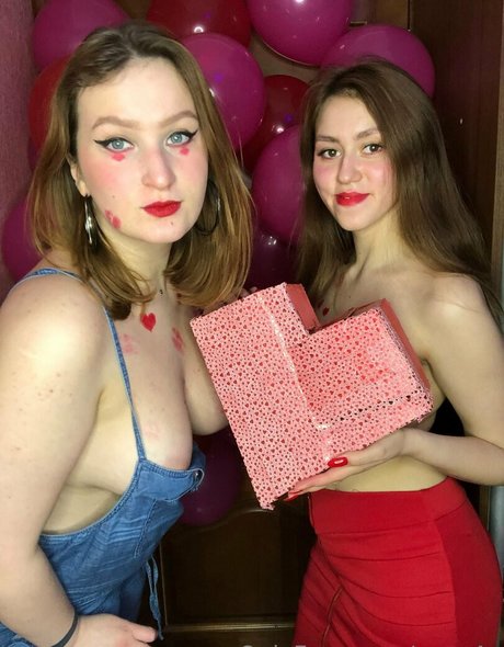 40 onlyfans pornographic pics