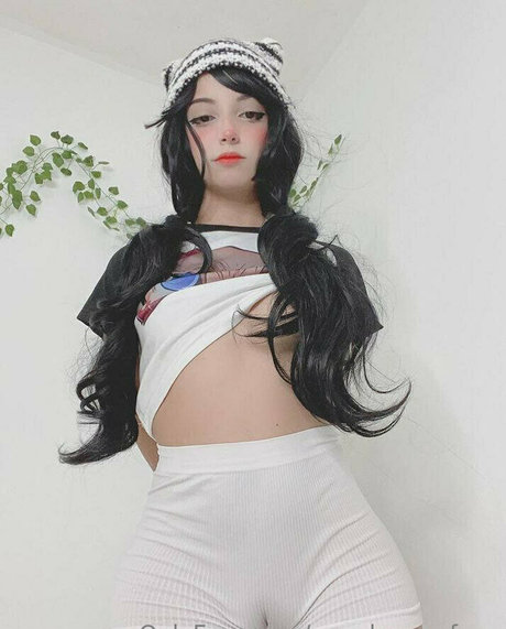 annekuronofree model high quality pic