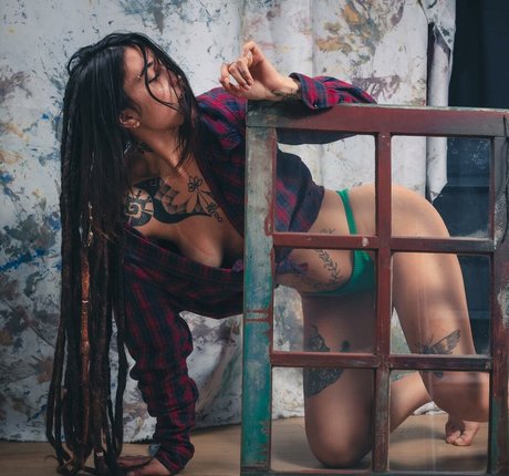 Esmeraldah star nice pictures