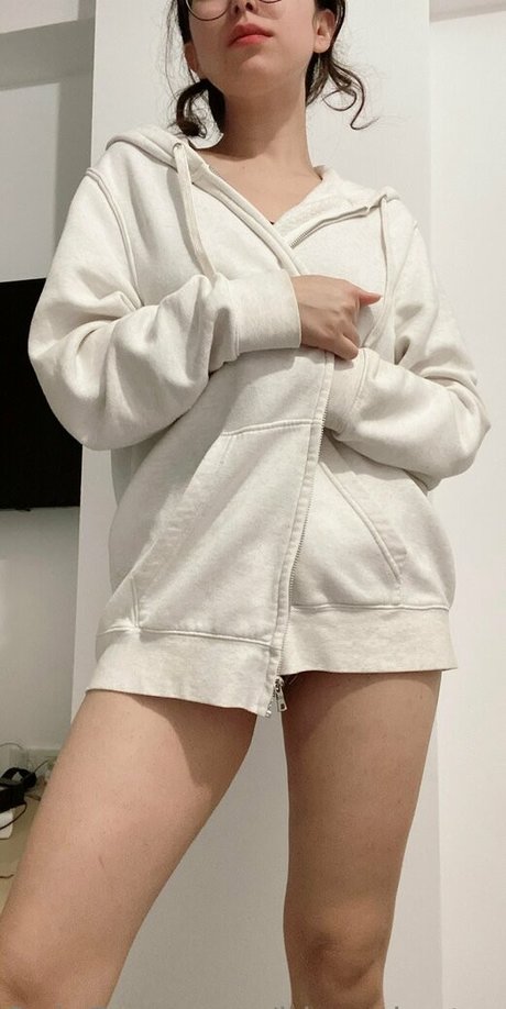 hina dontouch nude pornstar pic