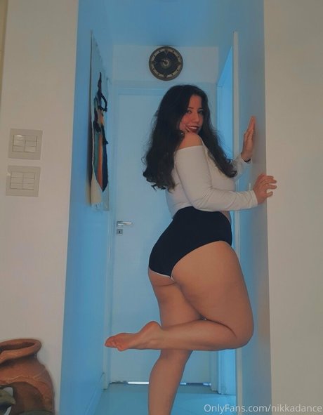 nikkadance art star galleries