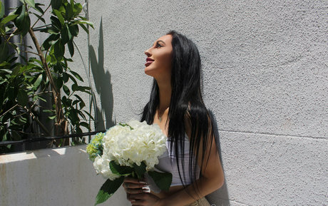 elleventures pretty actress pic