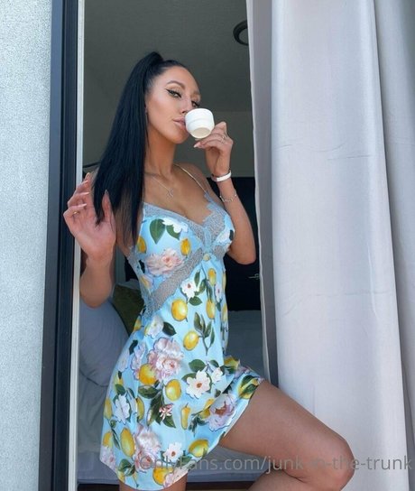 elleventures nudes pornstar img