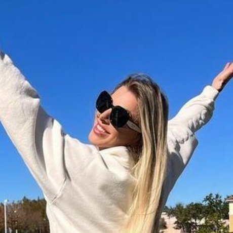 Angela Borges model nice pics