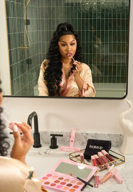 Ari Fletcher star pornographic archive