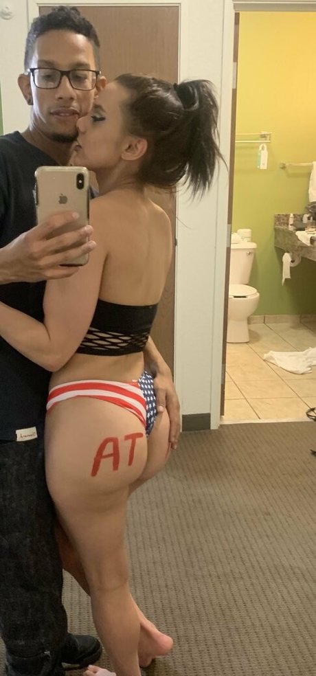 petite slut onlyfans art xxx pics