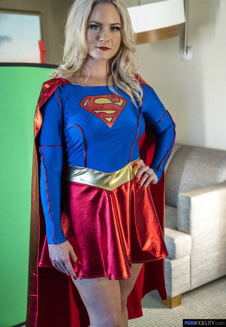 Lisey Sweet nudes star img