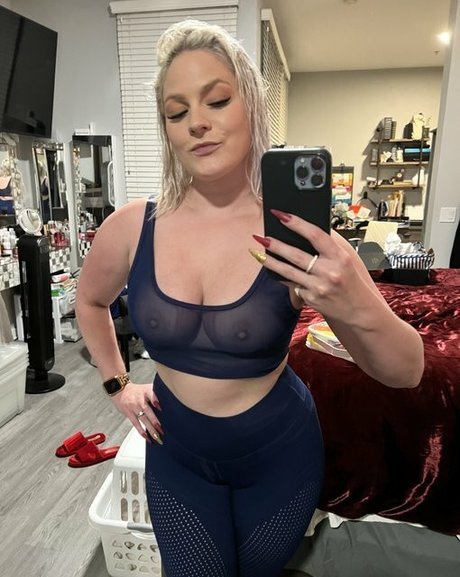 Lisey Sweet pornstar best img