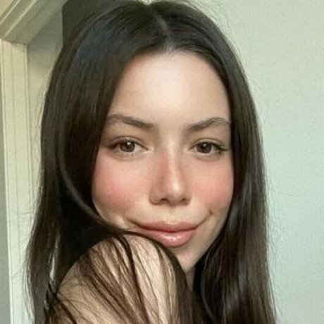 pussy spreading onlyfans hot porn picture