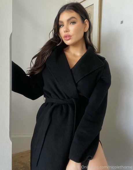 big tits college onlyfans nude picture