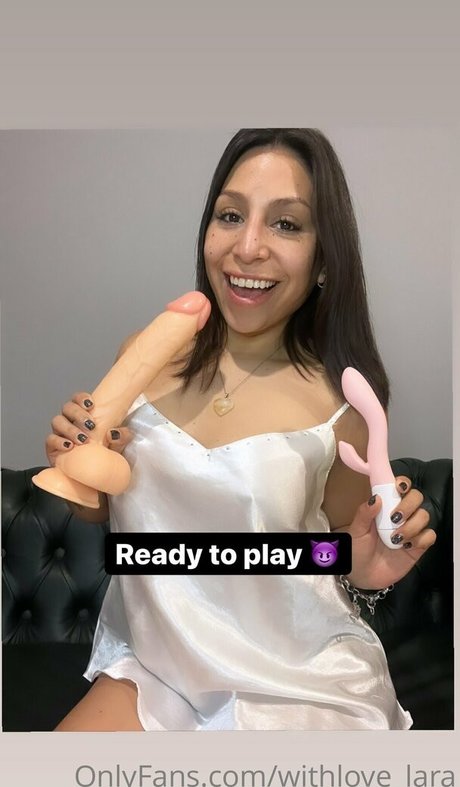 withlove lara hot model pic