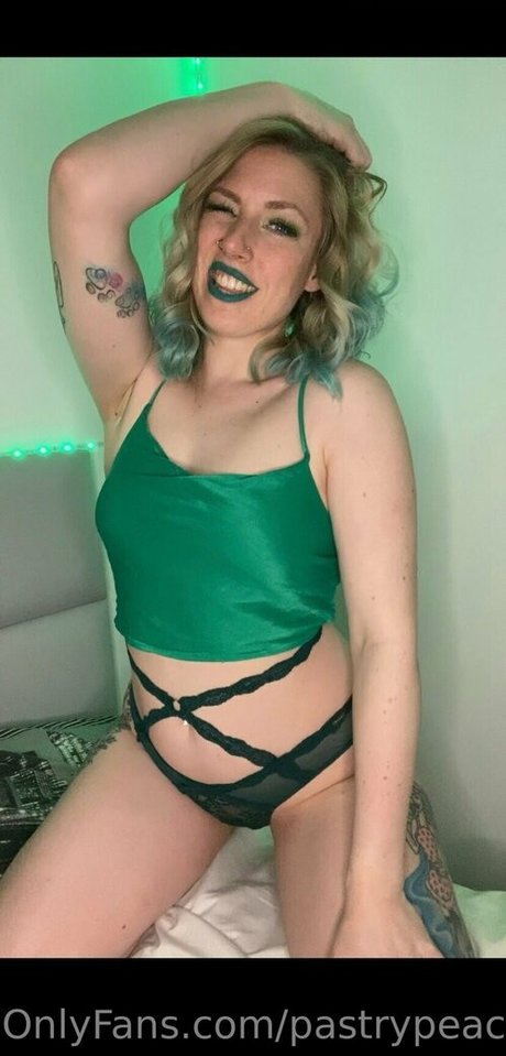 old lady onlyfans sexy galleries