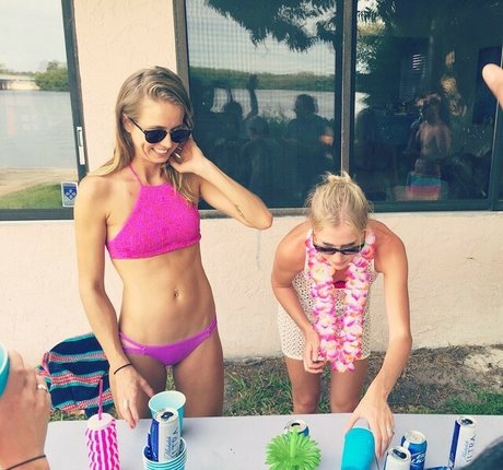 asian girlfriend onlyfans sexy naked gallery