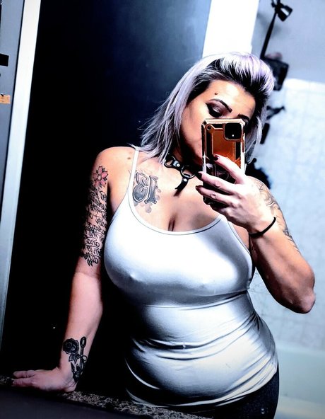 valkyrieskiss star exclusive pictures