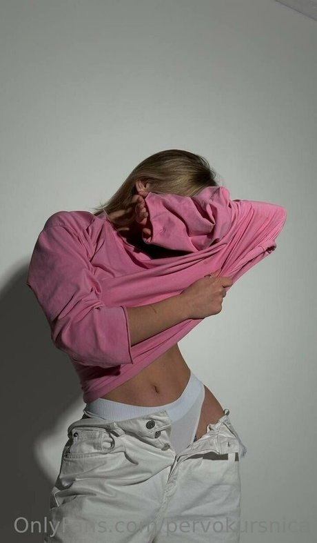 pervokursnica free model pic