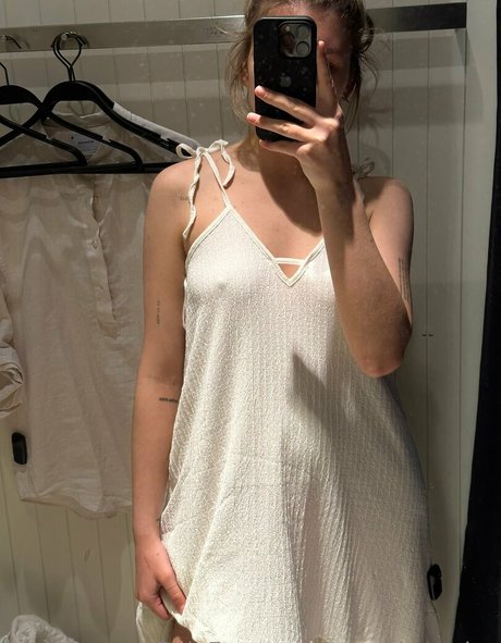 pervokursnica sex actress picture