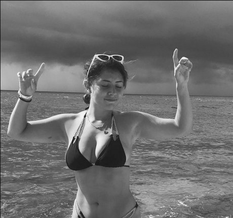 asian shemale onlyfans free porn pictures