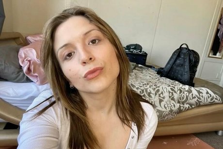 amythrill naked pornstar galleries