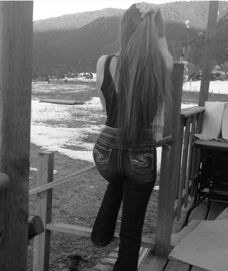 Cassidy Mceown erotic pornstar img