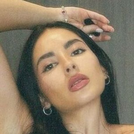 Osiris Mendez pornstar nude pic