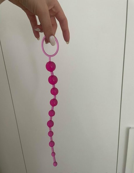 larajuice pornographic star photos