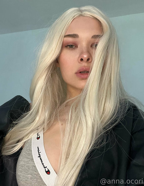 anna ocori pornstar naked archive