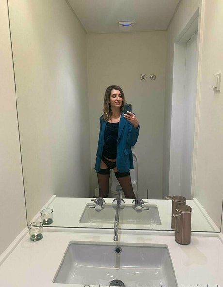 yanaviolet best model pic