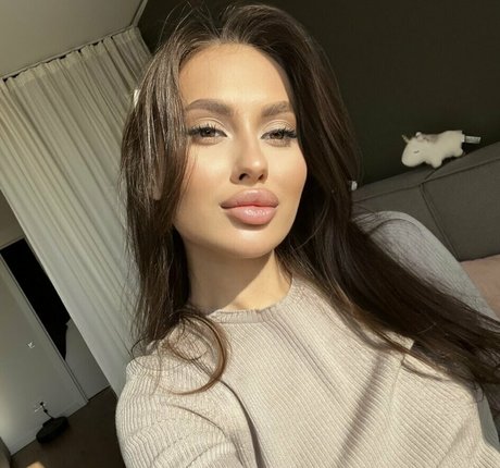 shemale handjob onlyfans hot sex images