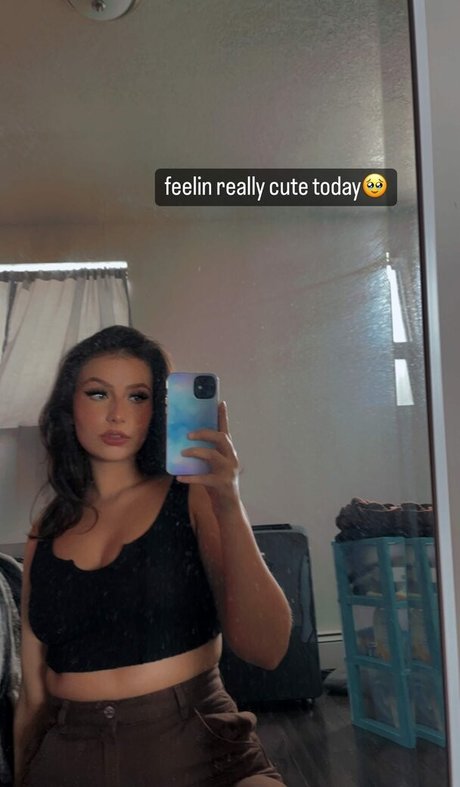 Chey Asmr pretty pornstar photos