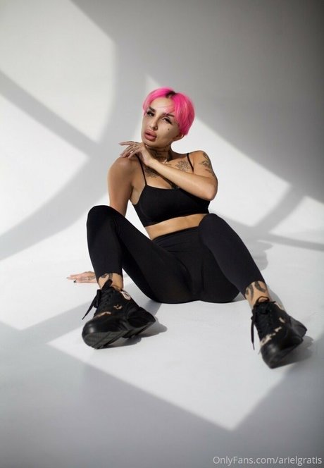 arielgratis porn actress img