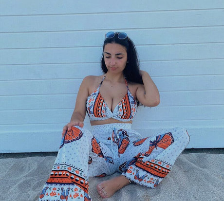 Lisa Unterman high quality star pics