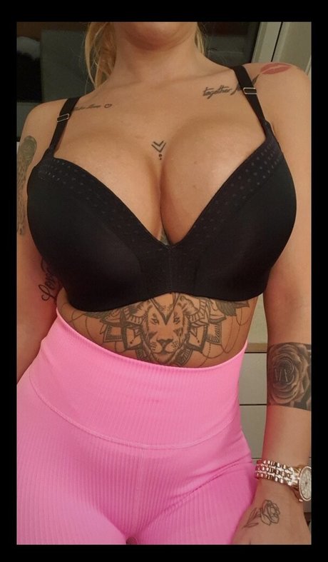 ladysecrets69 model pornographic gallery