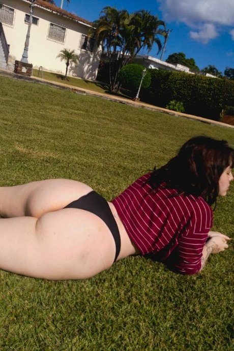 xxx milf onlyfans hot nude picture