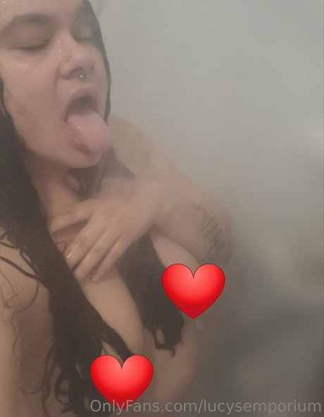 lucysemporium free model photos