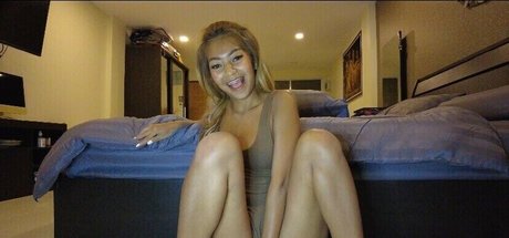 benzontoast pornstar naked pics